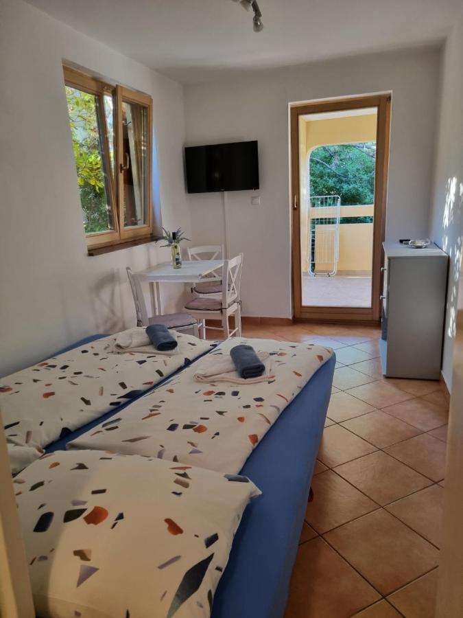 Apartments Casia Baška Zewnętrze zdjęcie